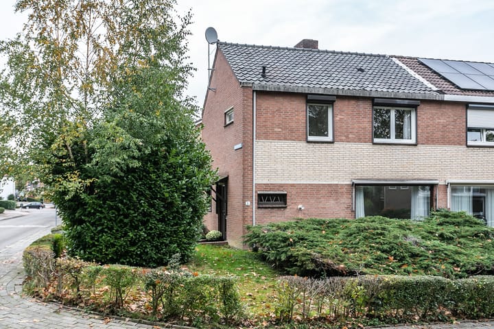 Frans Halsstraat 1 in Brunssum foto