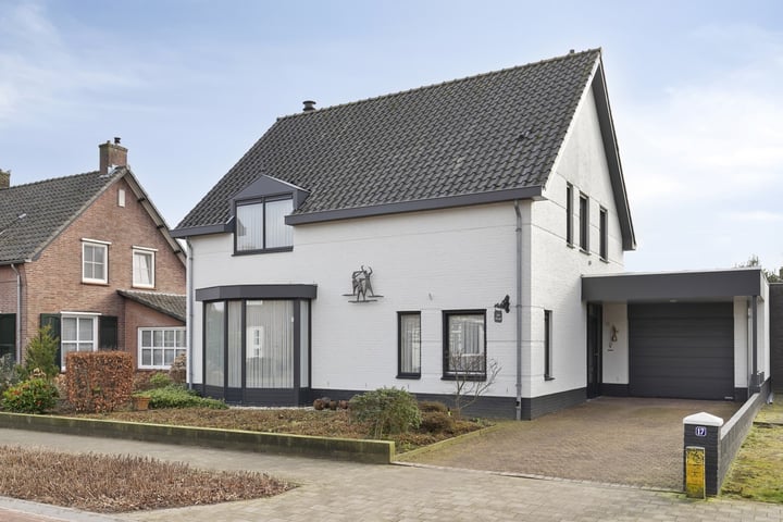 Frans van Nunenstraat 17 in Steensel foto