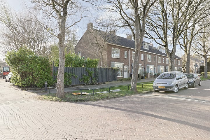 Frederik Hendriklaan 92 in Leiderdorp foto