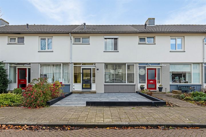 Frederik Hendrikstraat 14 in Hendrik-Ido-Ambacht foto