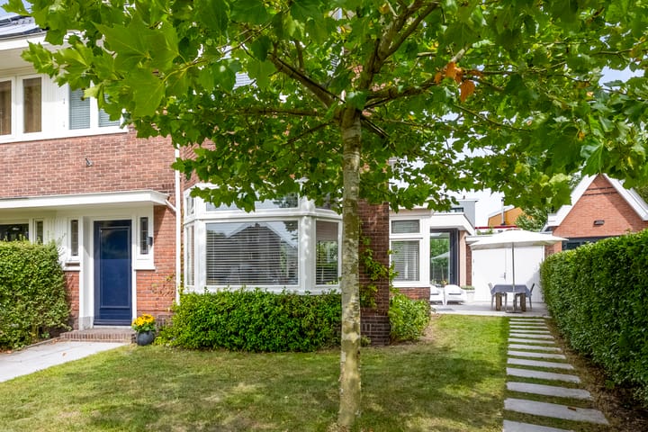 Frederik van Eedenplein 18 in Heemstede foto