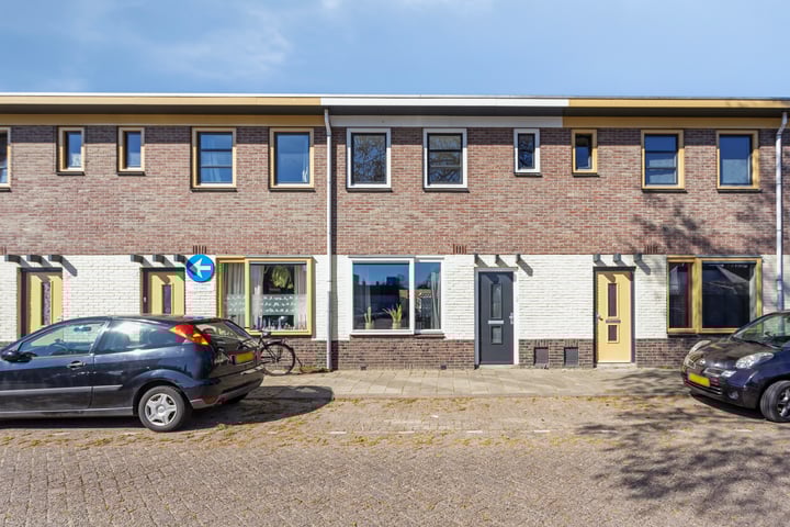 Frederik van Eedenstraat 11 in Tilburg foto