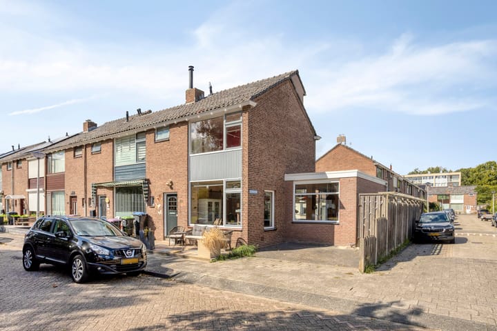 Fresiastraat 37 in Spijkenisse