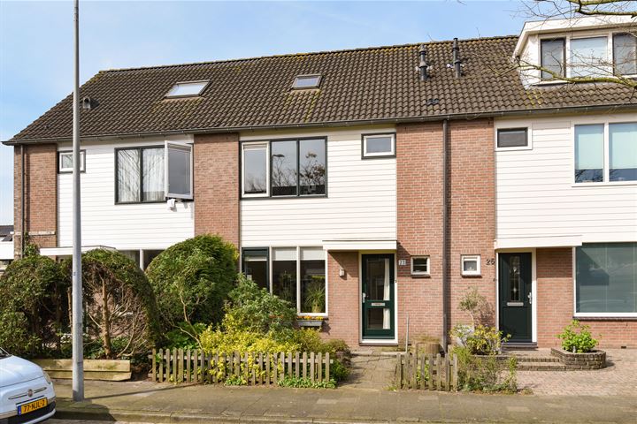 Friesewal 23 in Huizen foto