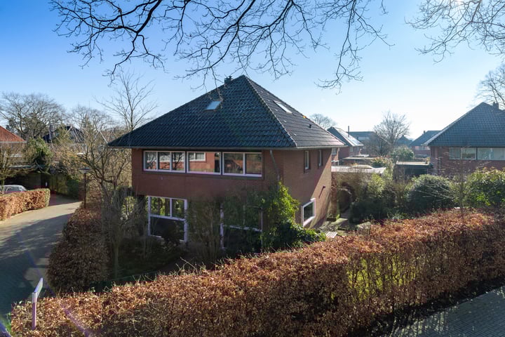 Friezenlaan 2 in Apeldoorn foto