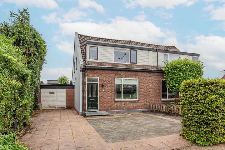 Friezenstraat 1 in Maarssen