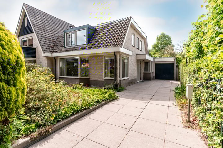 Frisialaan 3 in Harderwijk foto