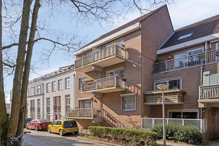 Frombergstraat 32 in Arnhem foto
