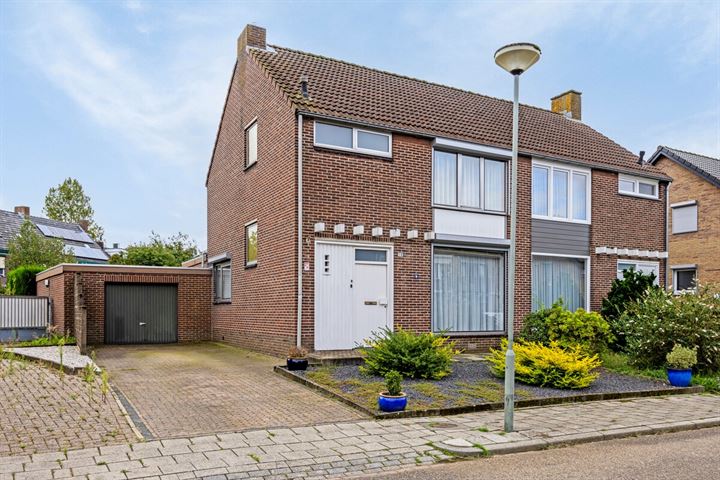 Froweinstraat 13 in Landgraaf foto
