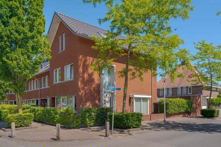 Fruitweidestraat 70 in Zwolle foto