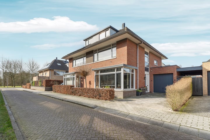 Funke Küpperplantsoen 5 in Almere foto