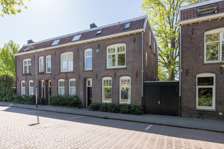 Fuutlaan 45 in Eindhoven foto