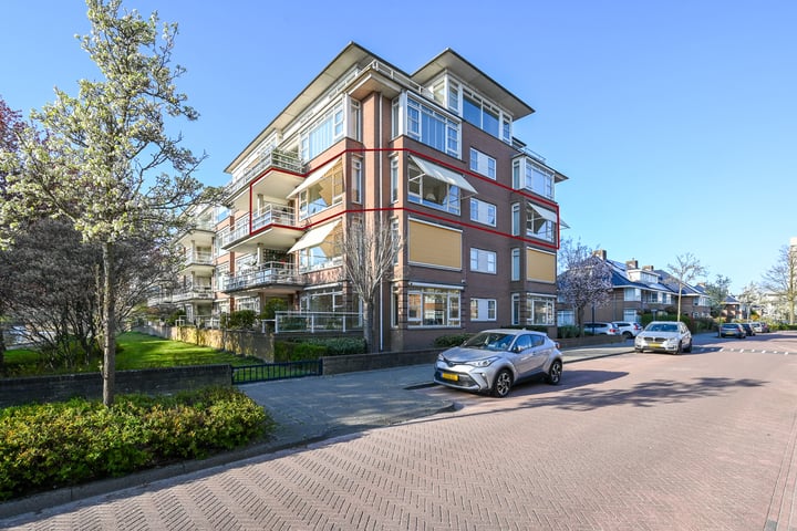 Fuutlaan 9 in Leidschendam foto