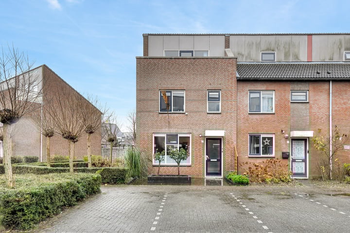 G. van Balenstraat 17 in Raamsdonksveer foto