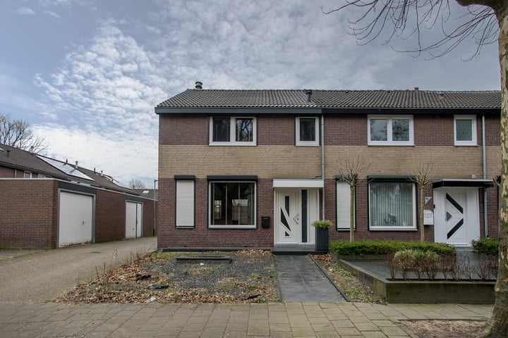 Galgenvenstraat 30 in Tegelen foto