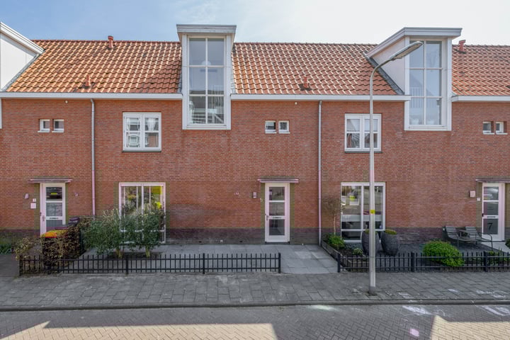 Galilei 5 in Waddinxveen foto