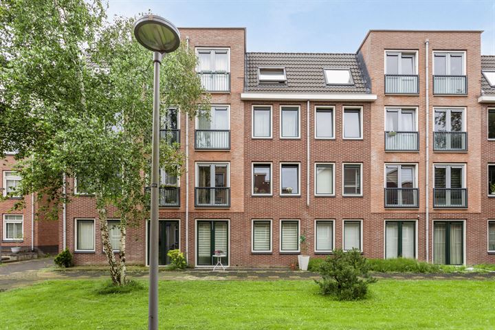 Ganeshastraat 8 in Almere foto