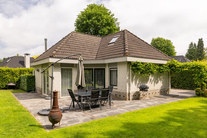 Garderense Engweg 16 in Garderen foto