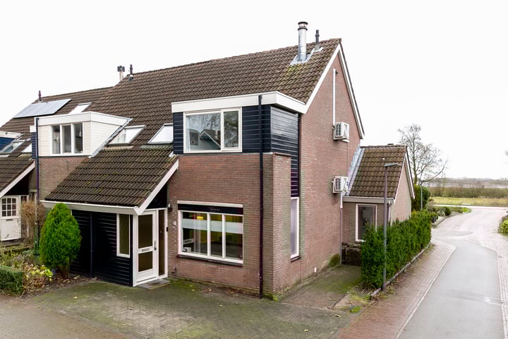 Gasthuisbouwing 37 in Rheden foto