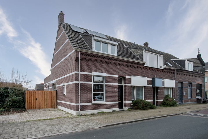 Gasthuisstraat 104 in Tegelen foto