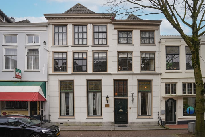 Gasthuisstraat 12 in Zaltbommel foto