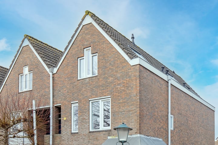 Gasthuisstraat 16 in Den Burg foto