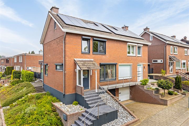 Gebrs. Duschstraat 10 in Wijlre foto