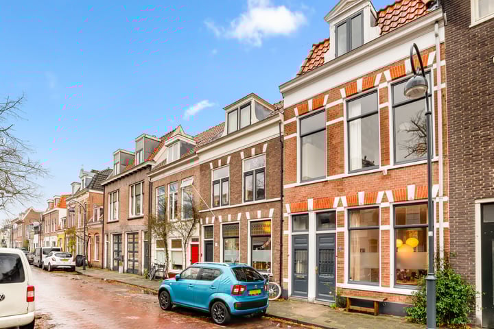 Gedempte Raamgracht 22 in Haarlem foto