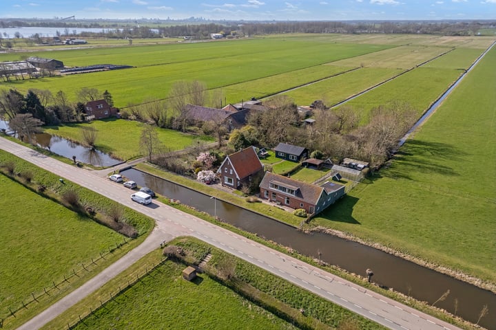 Gelderswoudseweg 19 in Gelderswoude foto