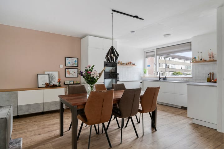 Geleenhof 48 in Eindhoven foto