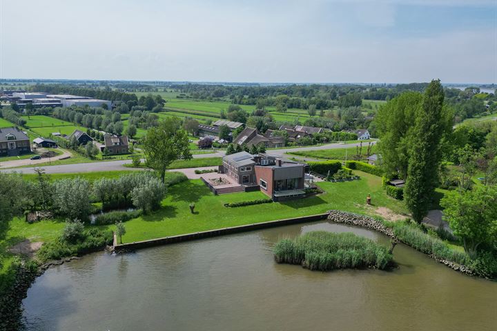 Gelkenes 47b in Groot-Ammers foto