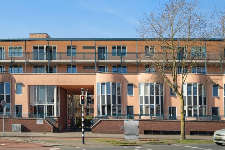 Generaal Maczekstraat 94-C5 in Breda foto