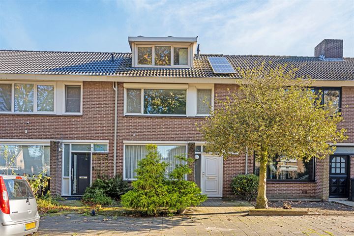 Generaal van der Leythenlaan 30 in Eindhoven foto