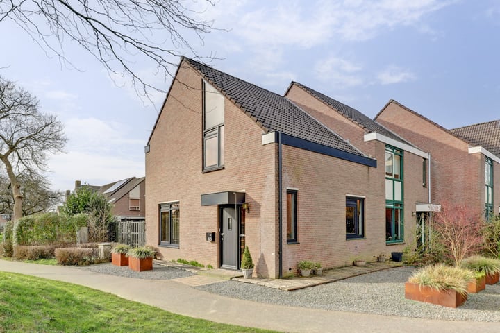Gentiaanhof 50 in Roermond foto