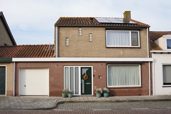 Gentsestraat 52 in Biervliet foto