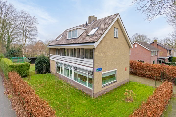 George Wilhelmlaan 51 in Leek foto