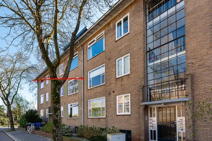 Gerard Doulaan 46 in Baarn foto