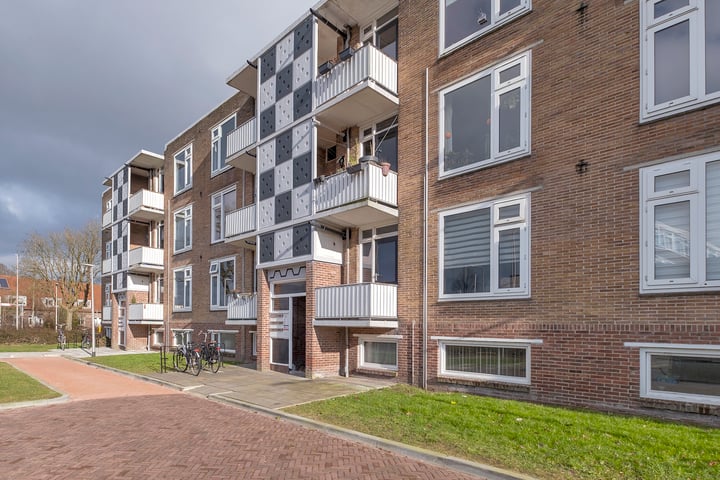Gerard Doustraat 13 in Assen