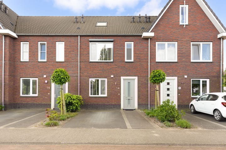 Foto van woning Gerard Knuvelderstraat 54, Waalwijk