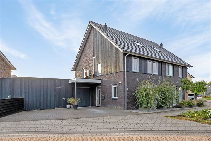 Gerben van Manenstraat 15 in Drachten foto