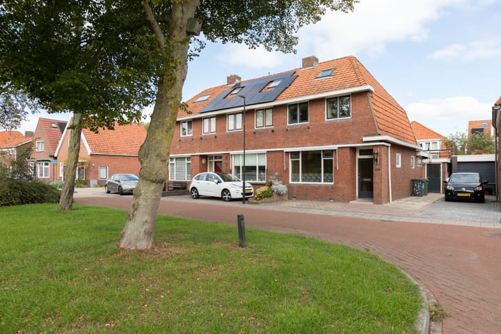 Gerben Wopkesstraat 4 in Bolsward foto