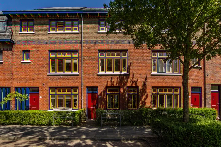 Gerbrand Bakkerstraat 77a in Groningen foto
