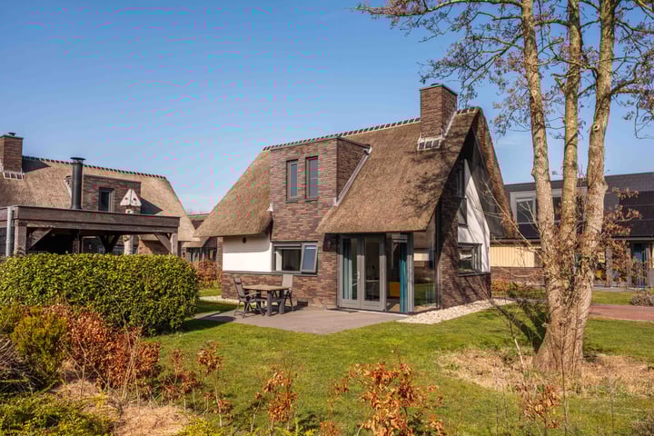 Gerbrandtslaan 18a-25 in Schoorl foto