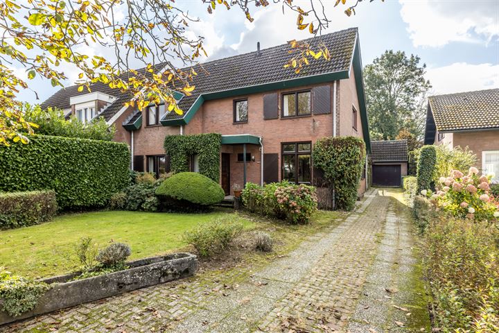 Gerendalsweg 33 in Scheulder foto