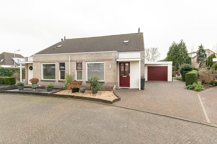 Gerestein 14 in Deil foto