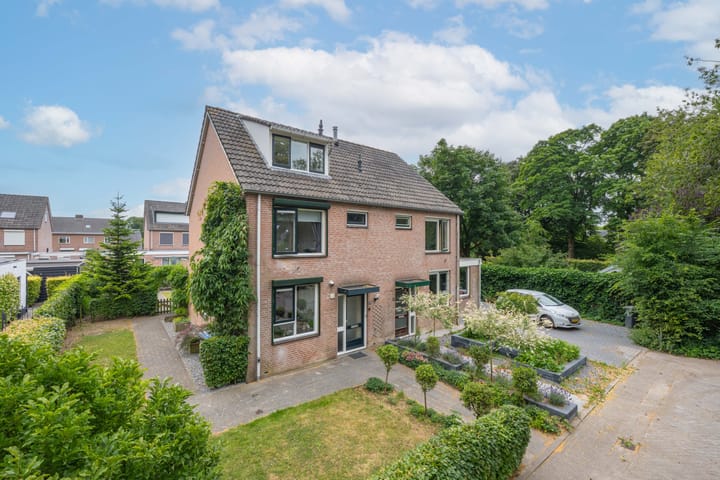 Gerestein 5 in Tiel foto
