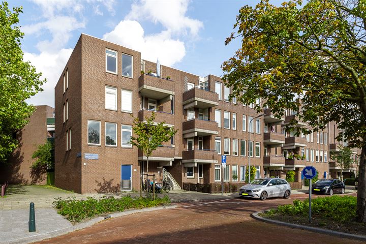 Gerrit van der Veenlaan 235 in 's-Gravenhage foto