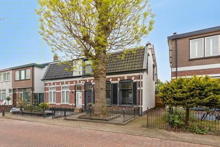 Geuzenweg 57 in Hilversum