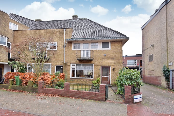 Geuzenweg 8 in Hilversum foto