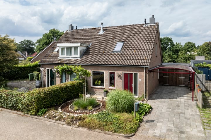 Gevelakkers 8 in Anderen foto